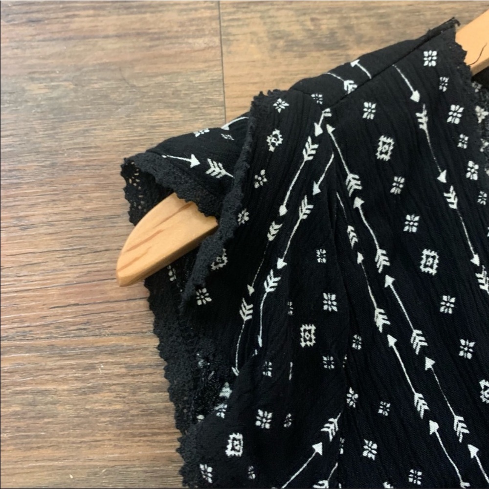 DONATED: Vici Jumpsuit - Picture 6 of 7